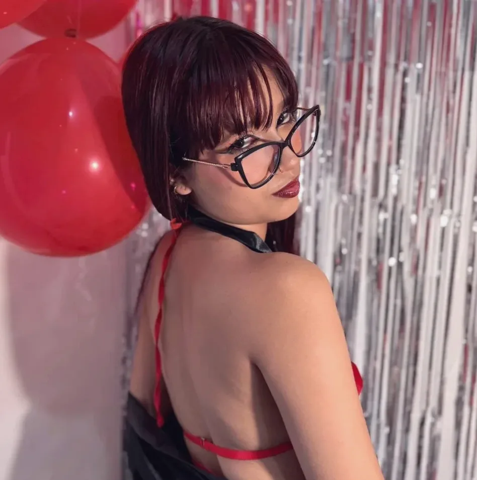 Sara, 18 años
